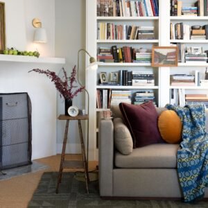 Open Tilda Floor Lamp::Raisin::hover in zoom modal