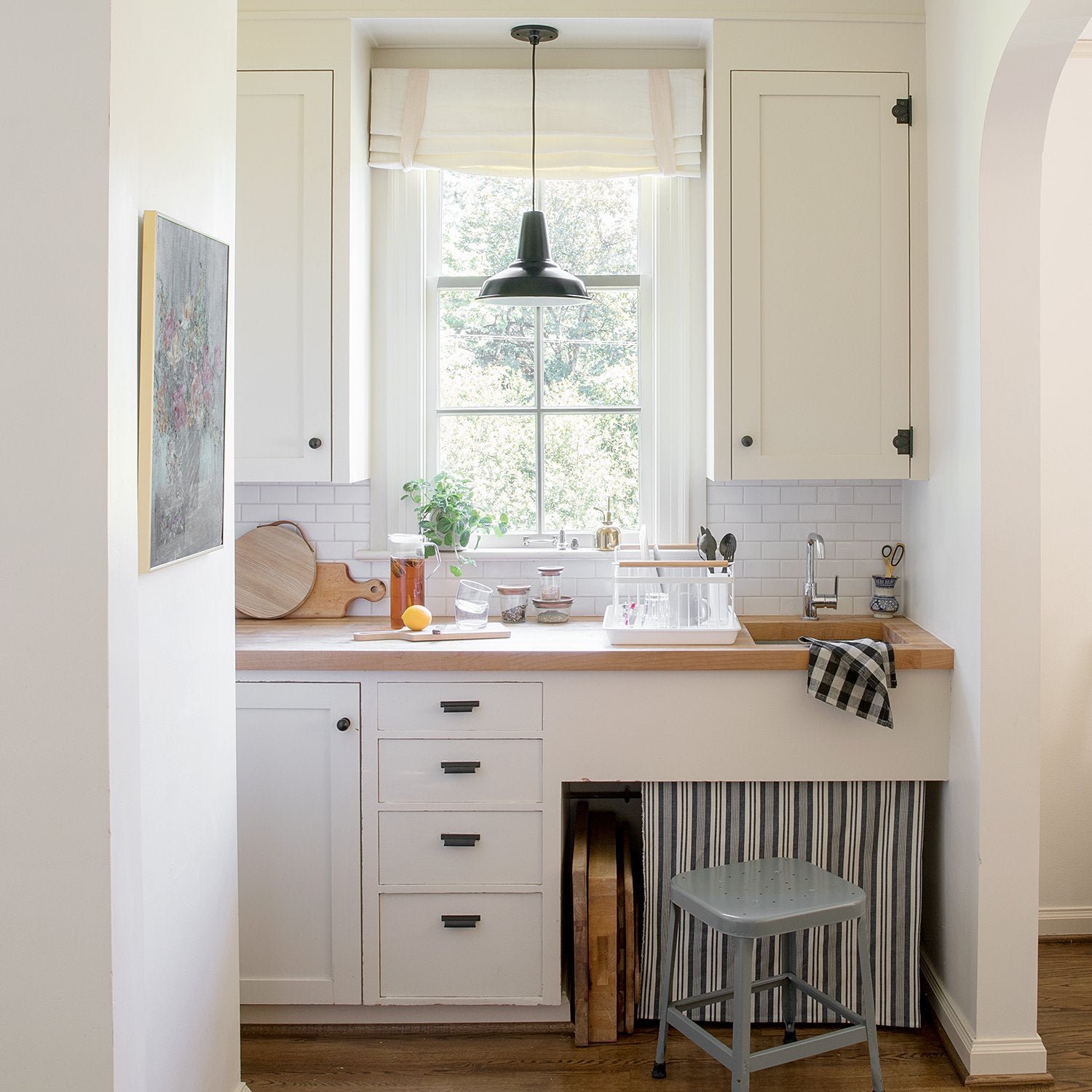 Open hidden in zoom modal