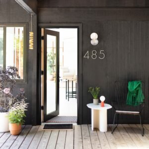 Open ester side table::parchment::hover in zoom modal